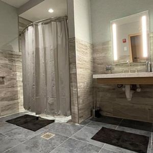 Minute Suites Shower At JFK Airport