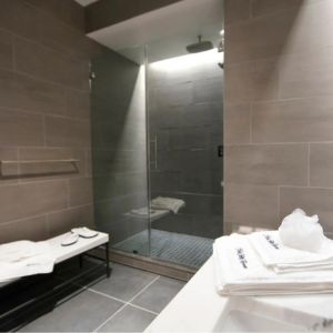 United Airlines Polaris Lounge Shower Suite At Newark Airport
